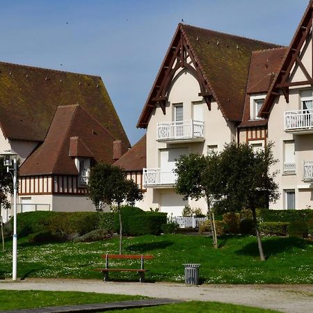 Triplex Avec Jardinet - Wifi - A 400M De La Plage 库尔瑟勒·苏尔·梅尔 外观 照片